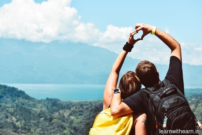 21 Top Side Hustles for Couples (2026): Earn Over $500 Monthly