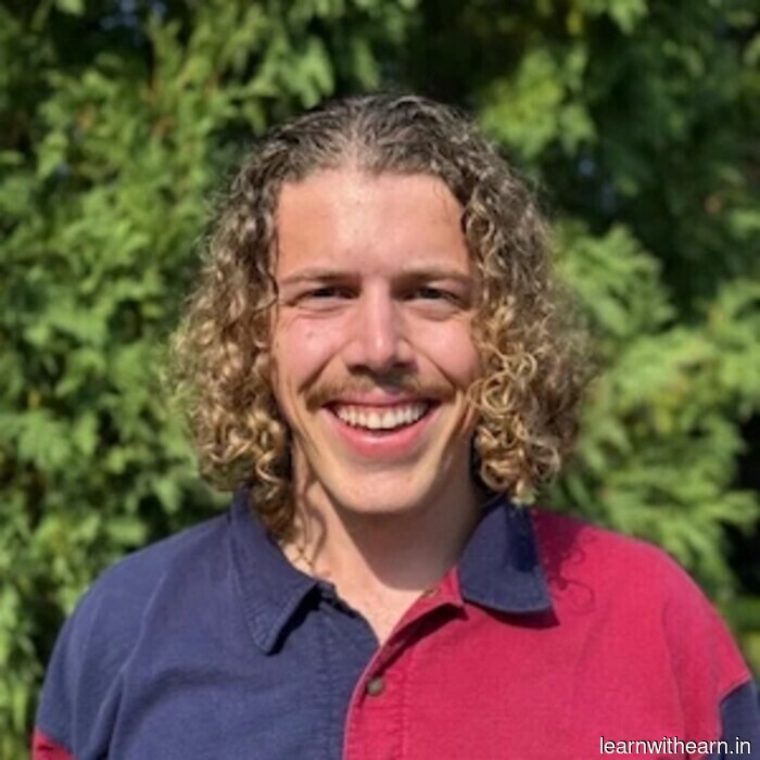 How a College Student Earned $50K by Flipping Lawnmowers (and Graduated Without Debt) - Side Hustle Nation