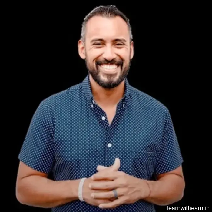 $1,000 Daily from Facebook Posting - Side Hustle Nation