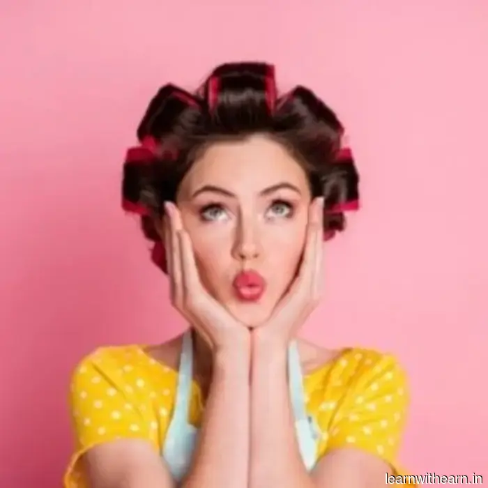 How I Transformed Public Domain Radio into a Six-Figure Venture - Side Hustle Nation