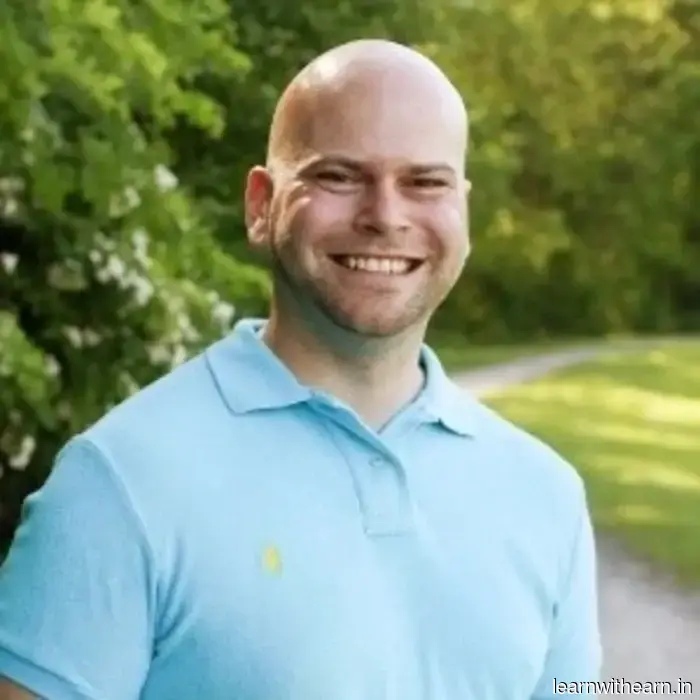 Your Most Successful Year: Effective Goal Setting and Action Planning for Real Results - Side Hustle Nation