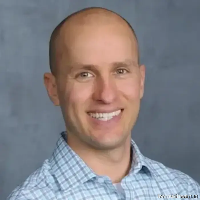 The $300 Daily Marketing Funnel: Transforming Content into Cash Flow - Side Hustle Nation