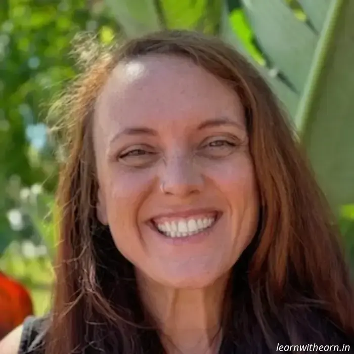 $60K in Additional Income with this Specialized Virtual Service - Side Hustle Nation